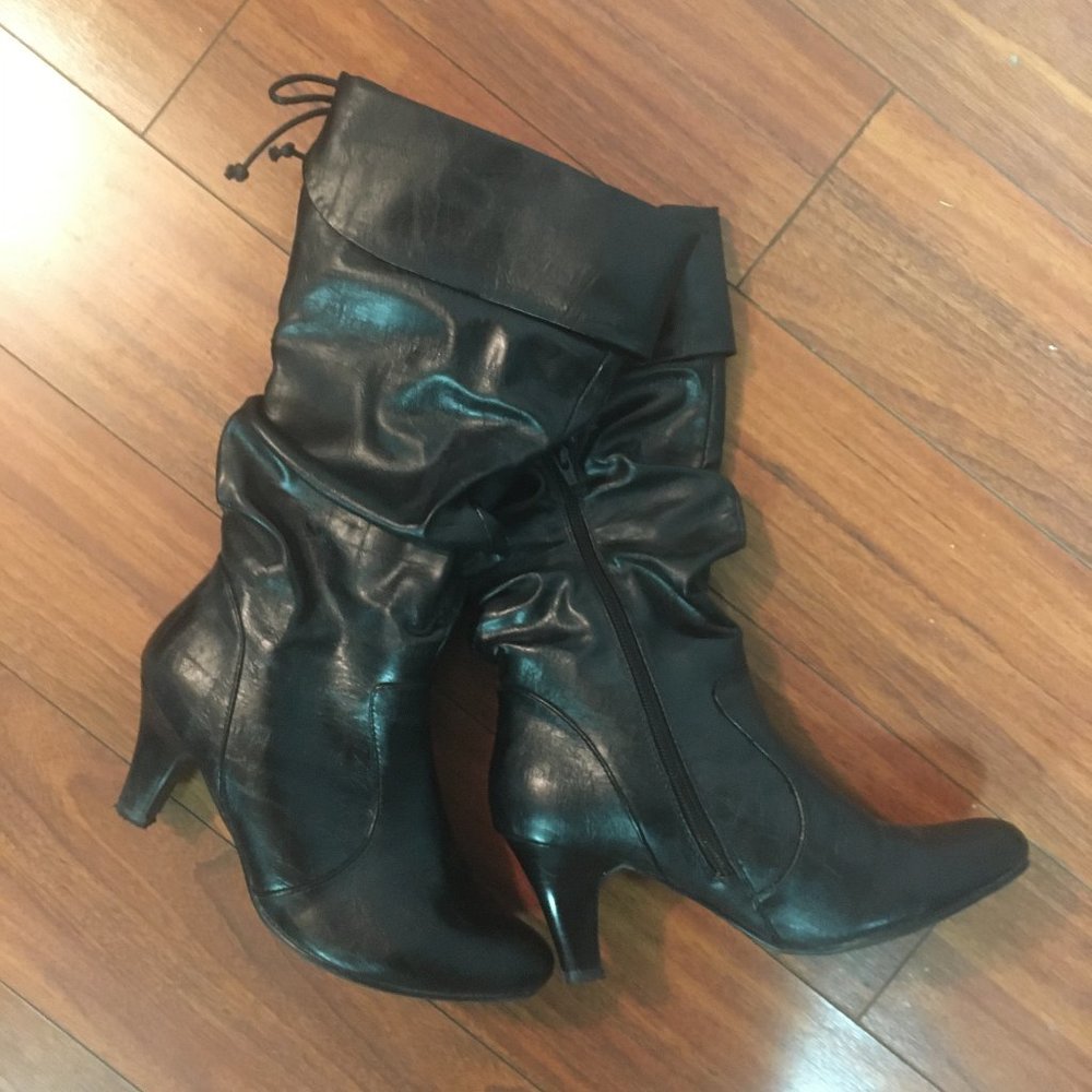 Bass Heeled Boots - Black